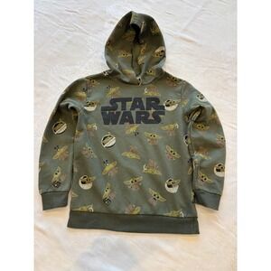Disney Kids Star Wars The Mandalorian The Child Baby Yoda Hoodie Green size 8